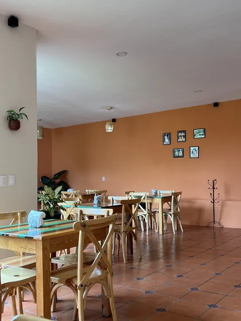Piel Canela image 1