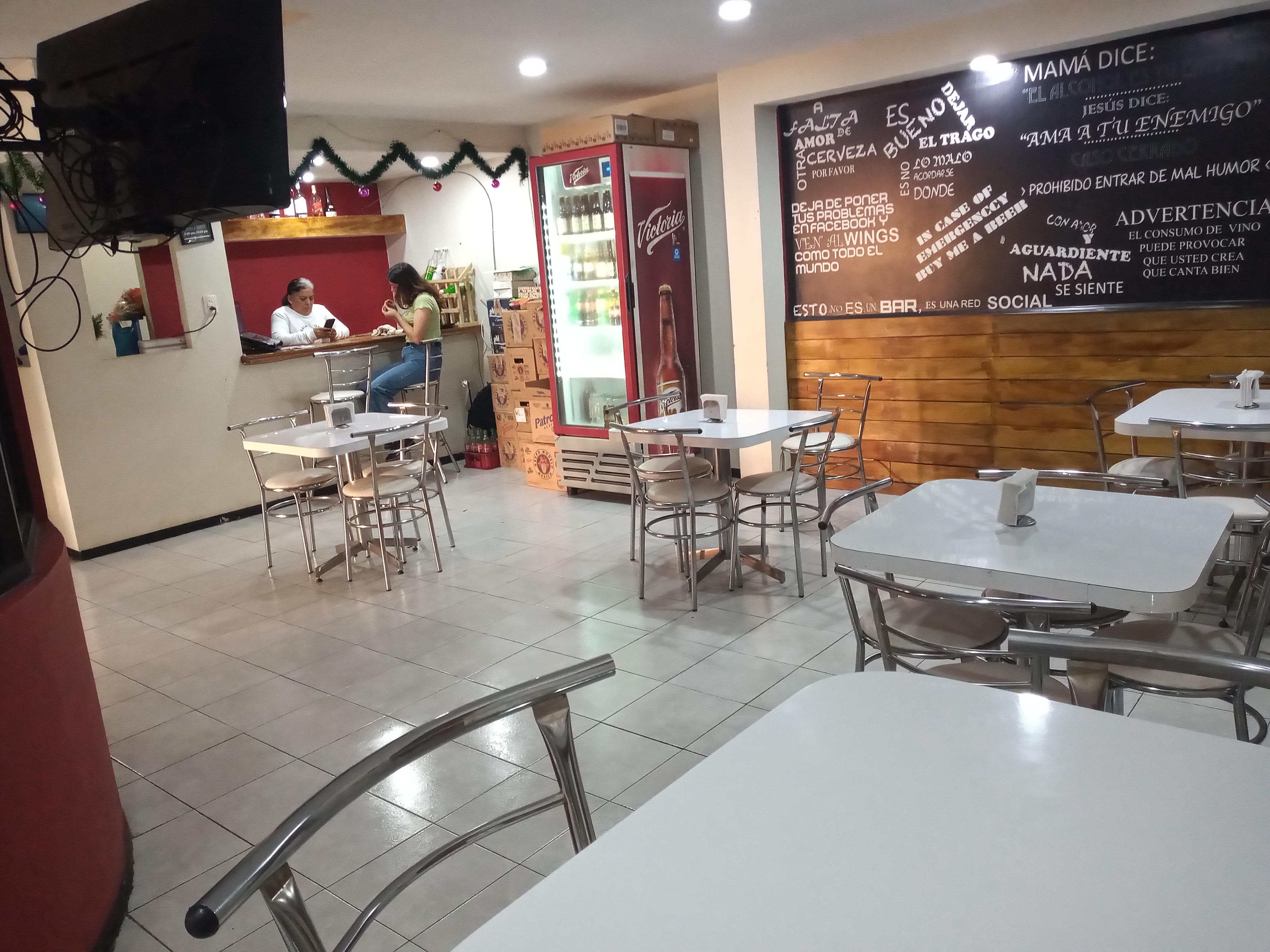 The Wings, Restaurante Bar Tenango image 1