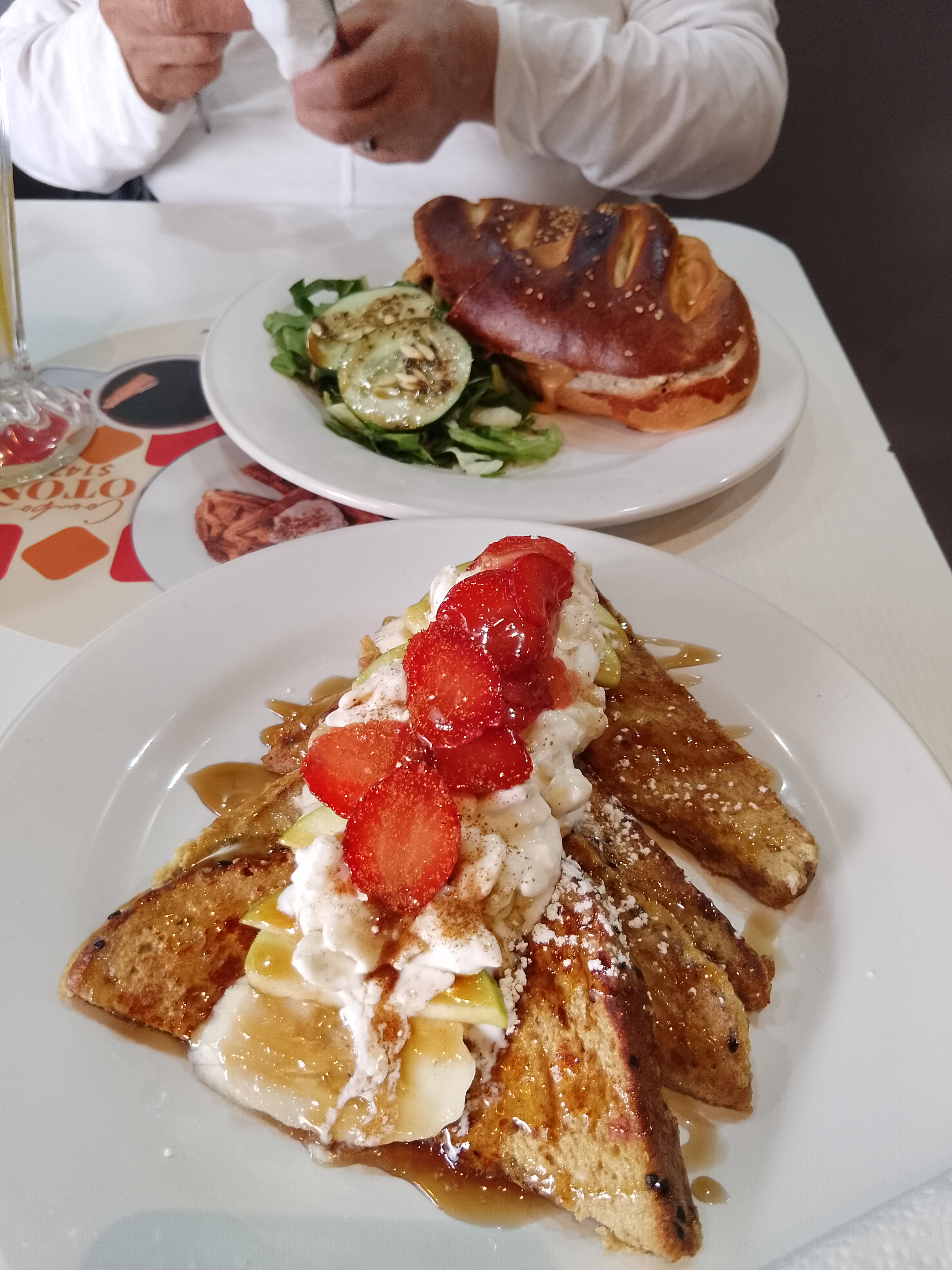 Waffles & Coffee Fresnillo image 3