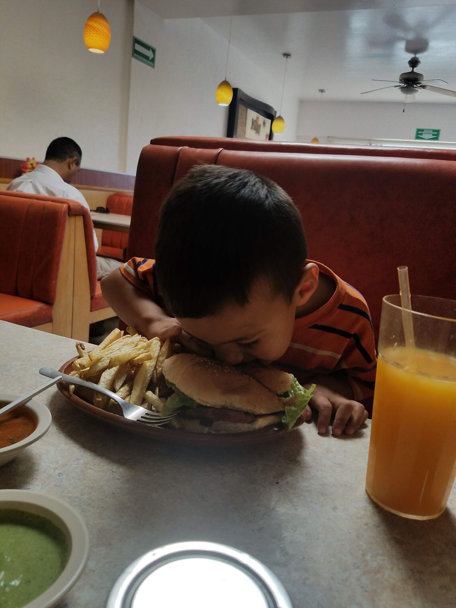 Mayeli's image 7