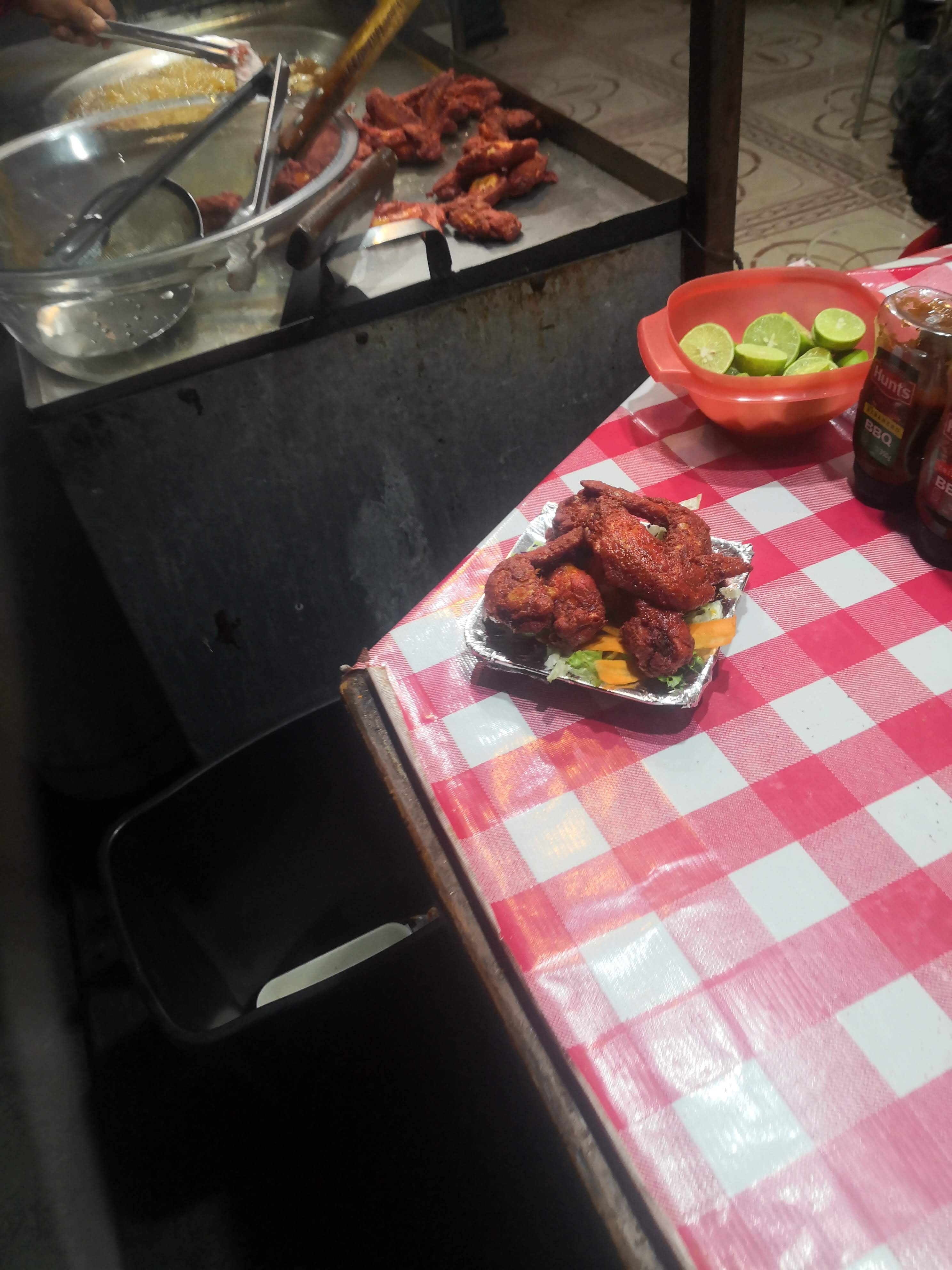 Alitas "Los Tres Reyes" image 4