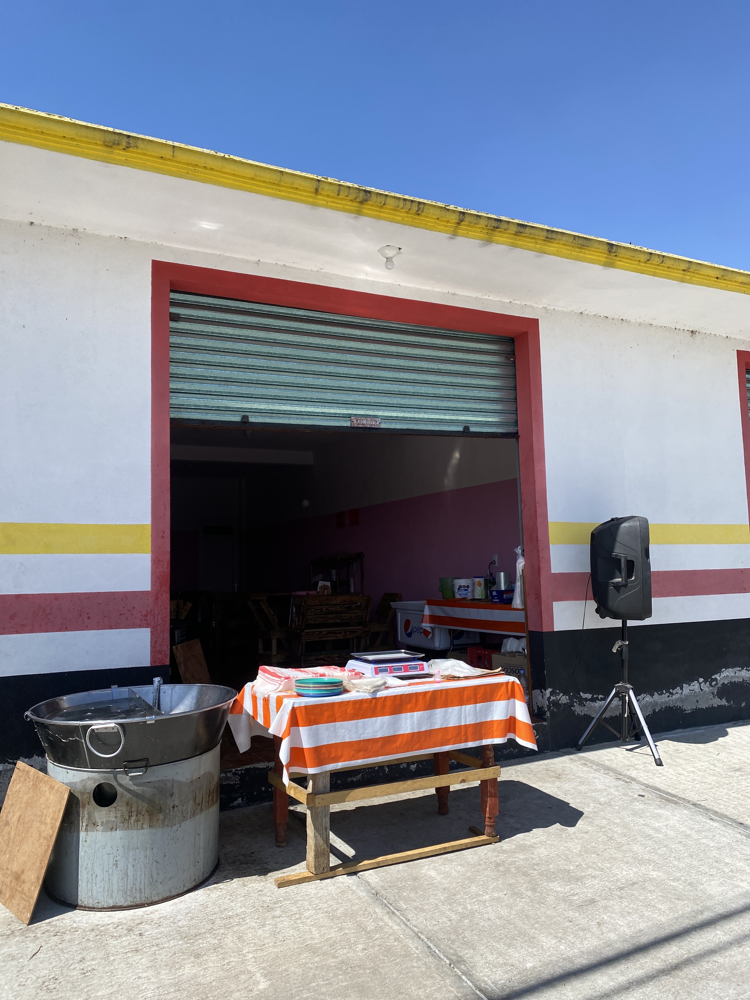 Carnitas, Pancita de Res y Dulces de Leche. “Los Abuelos” image 6