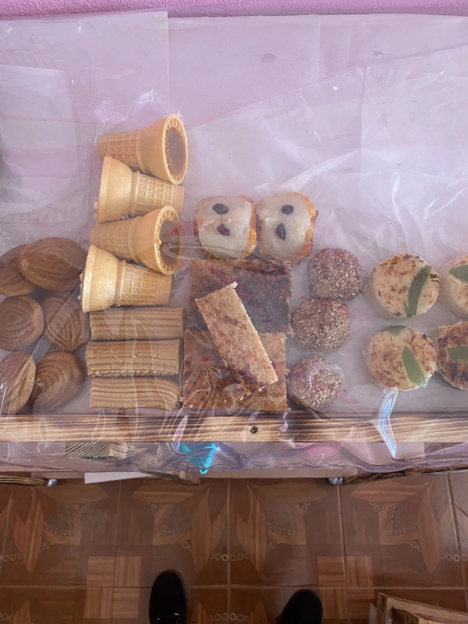 Carnitas, Pancita de Res y Dulces de Leche. “Los Abuelos” image 8