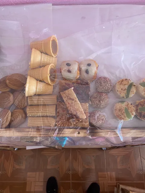 Carnitas, Pancita de Res y Dulces de Leche. “Los Abuelos” image 8