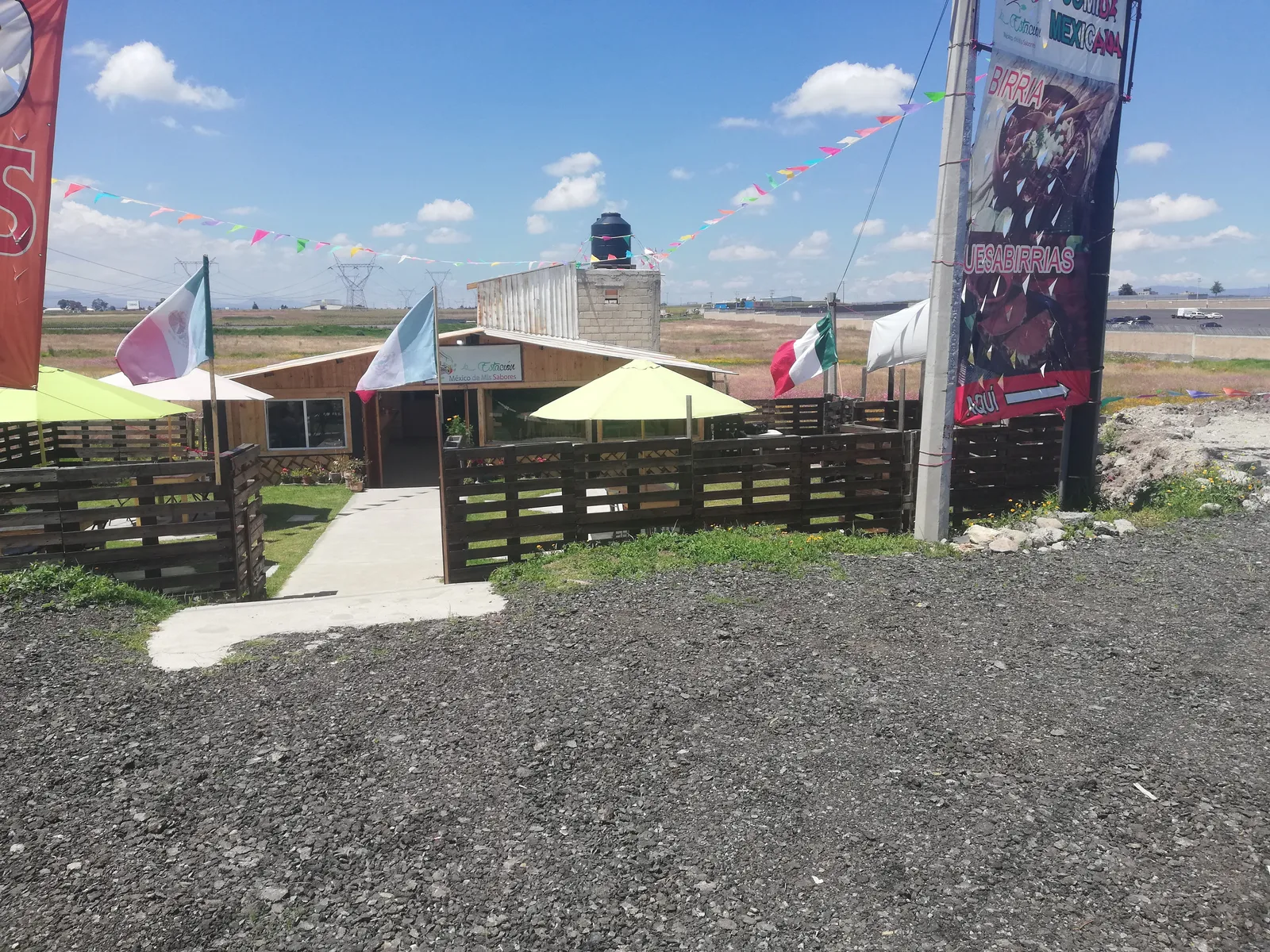 La Estación birria & barbacoa image 3