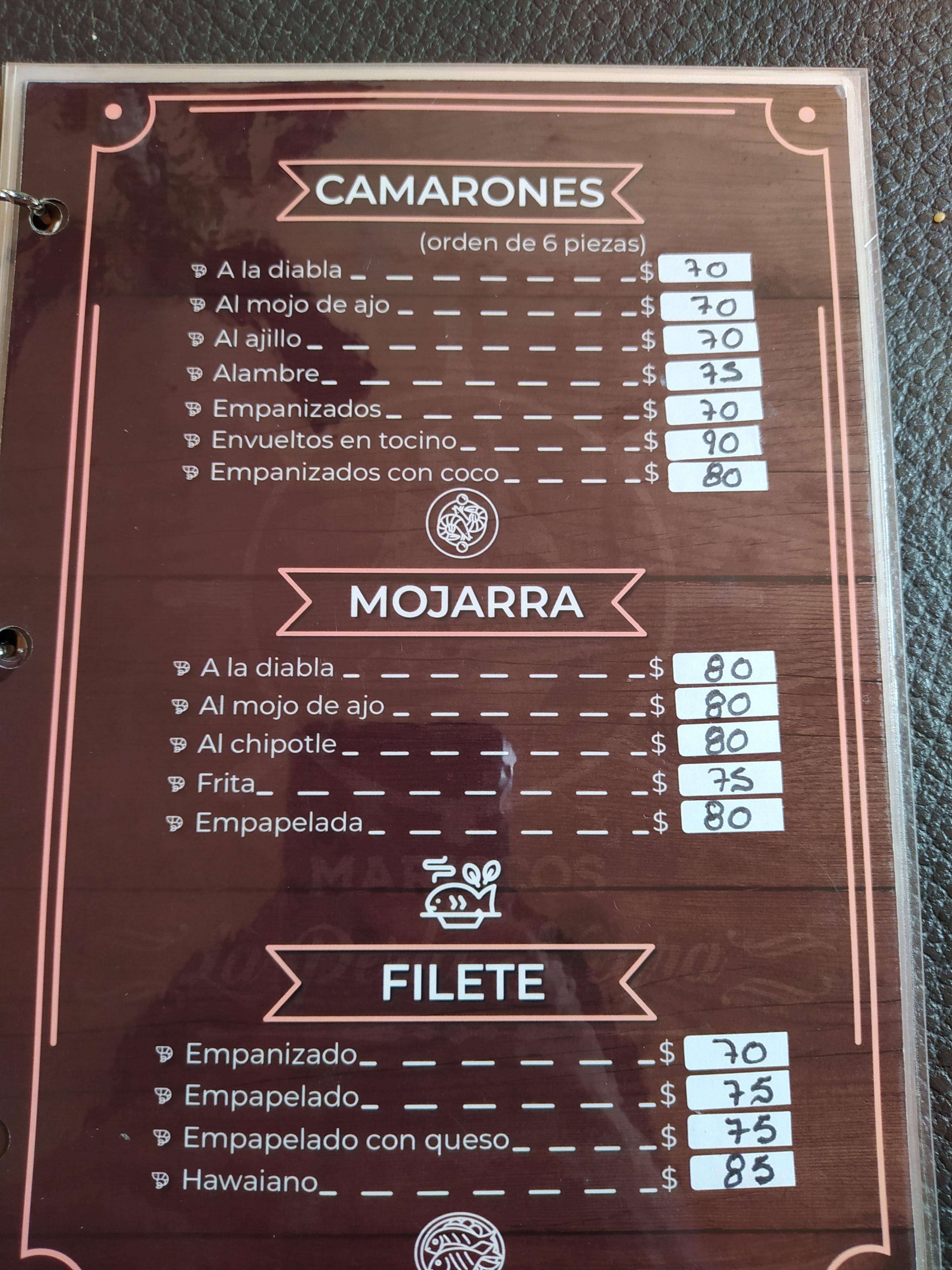 Mariscos "La Perla Negra" image 10