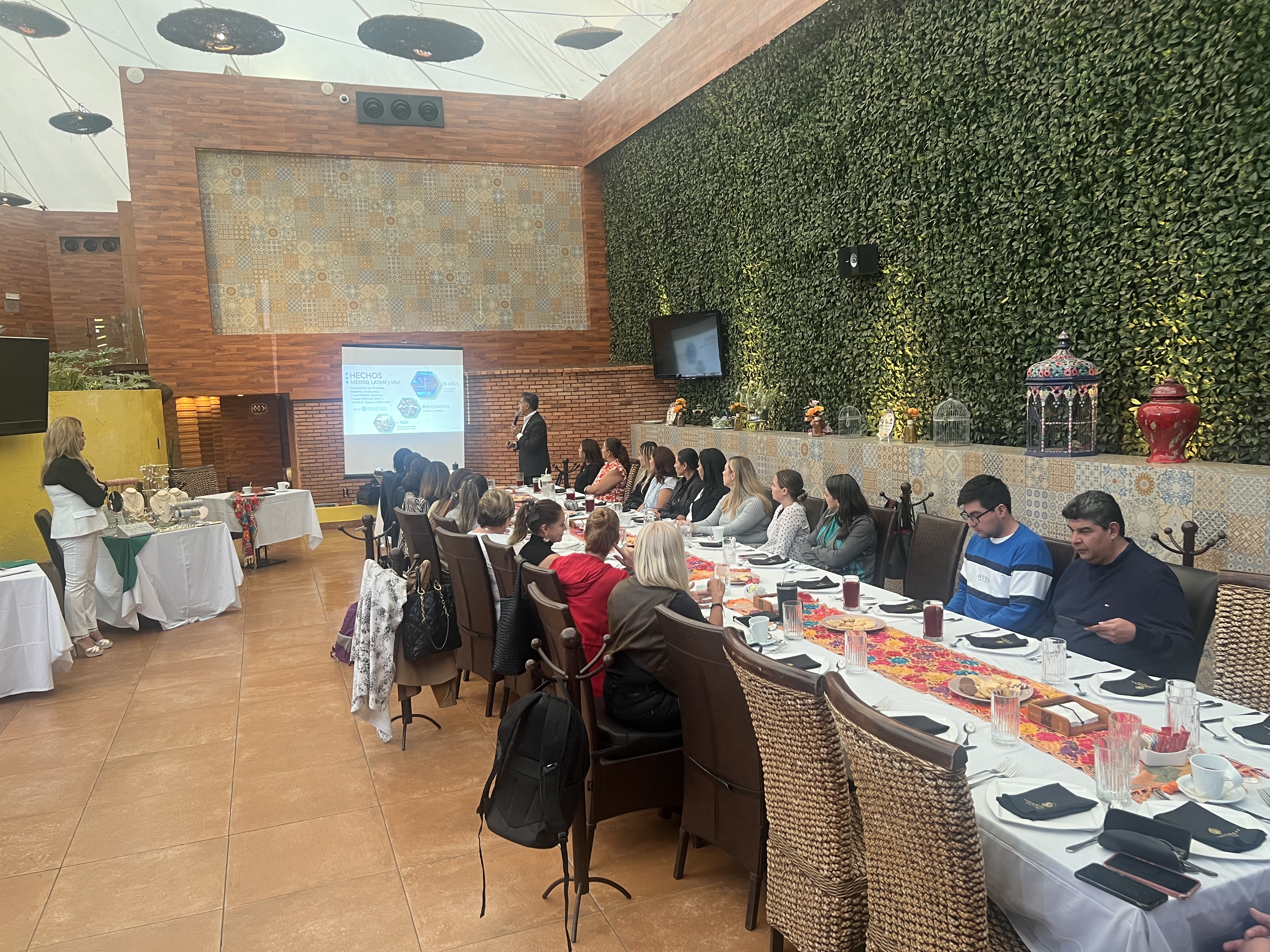 la Virgen de la Cueva image 3