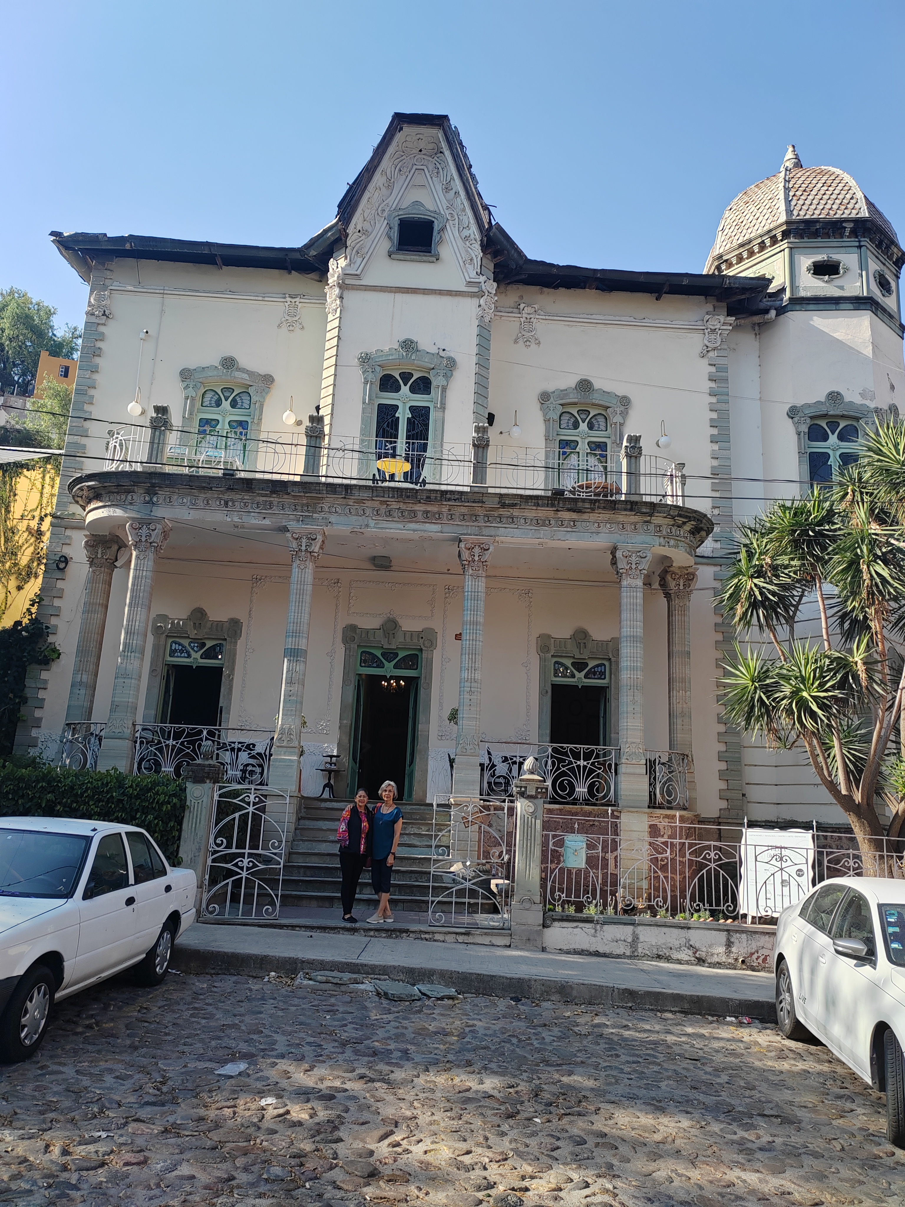 La Victoriana image 7