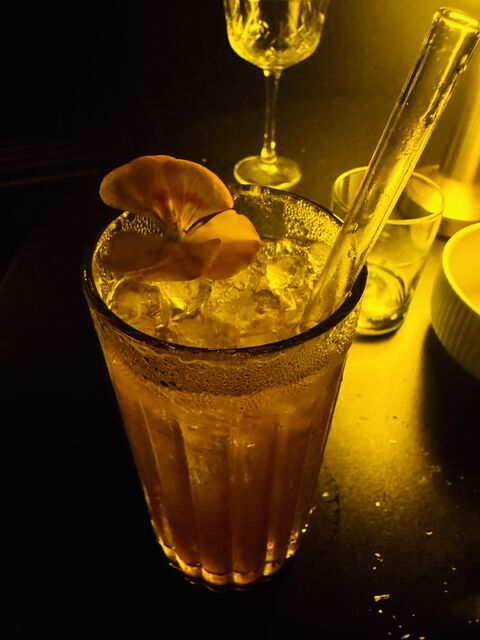 Bostom Bar image 6