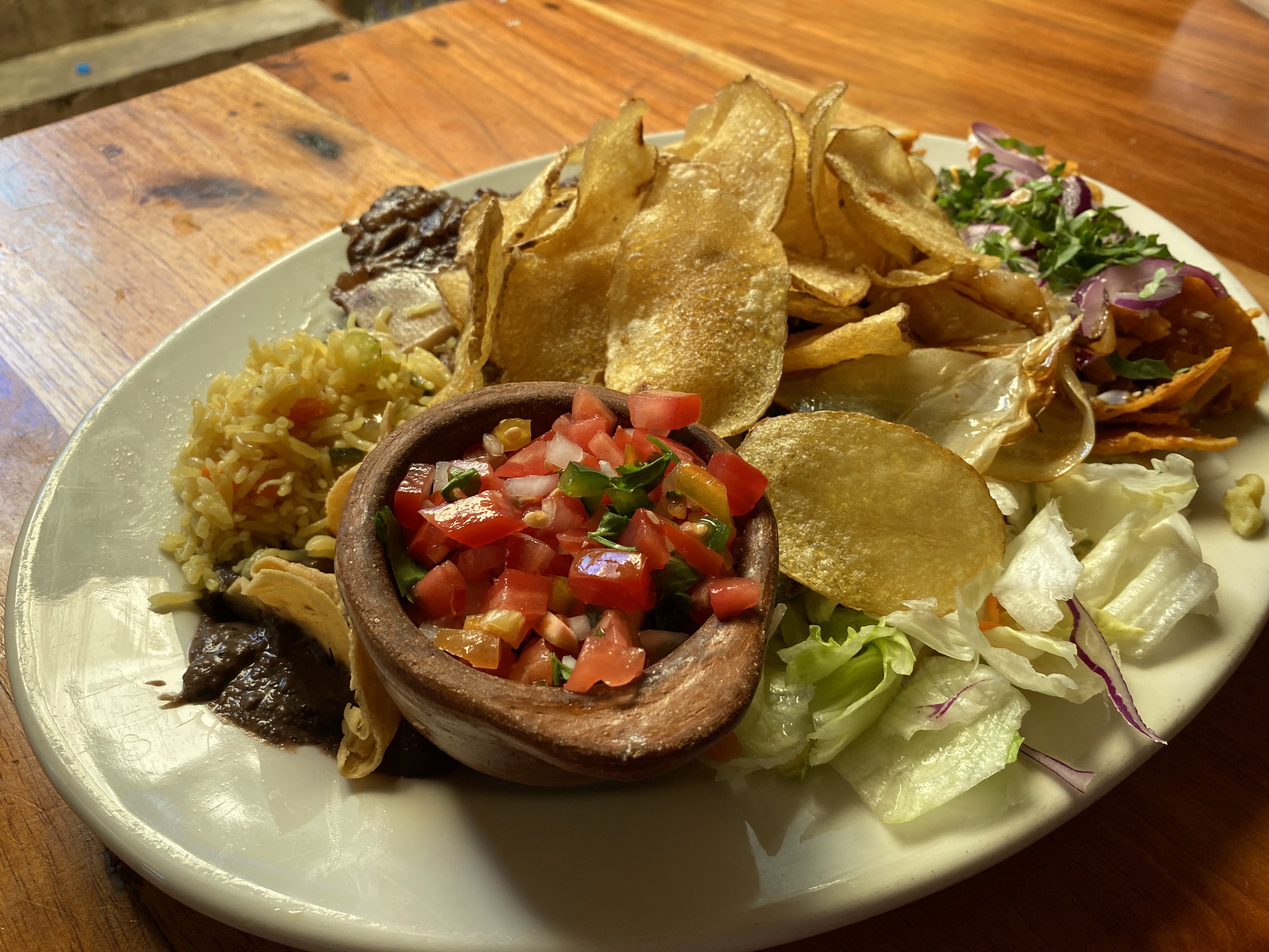 Mar y Tierra image 6