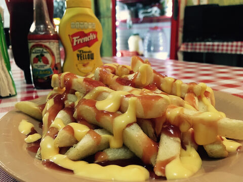Mac Burgers image 7