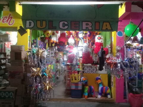 Dulceria La Colmena image 2