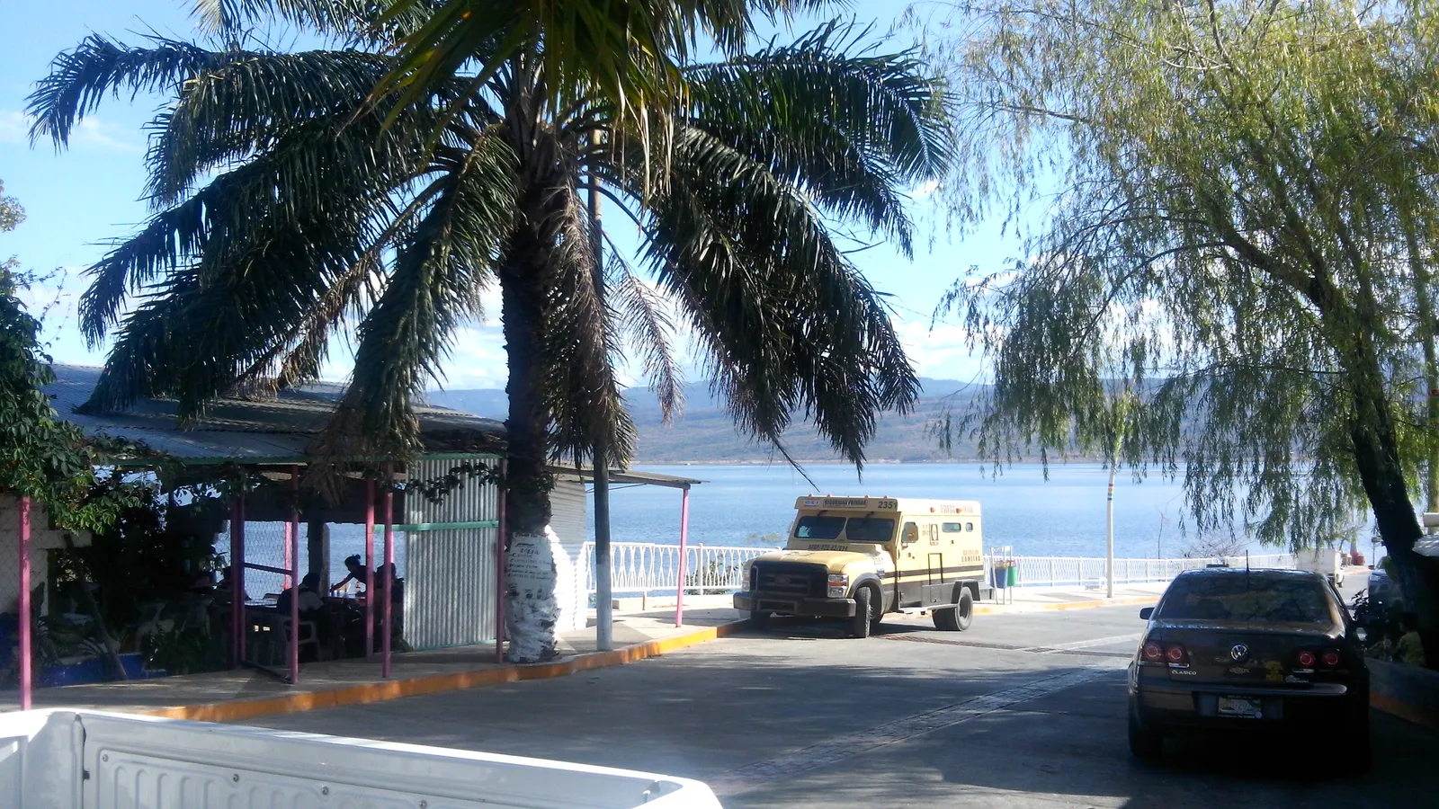 El Mexicano image 8