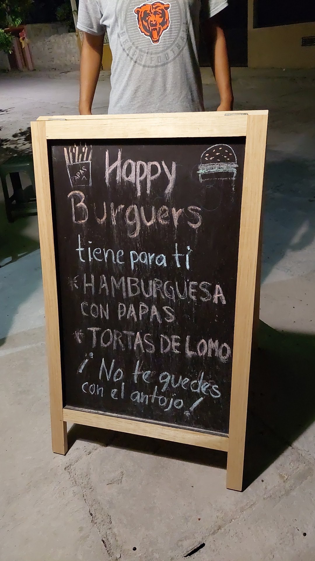 Happy Burgers image 8