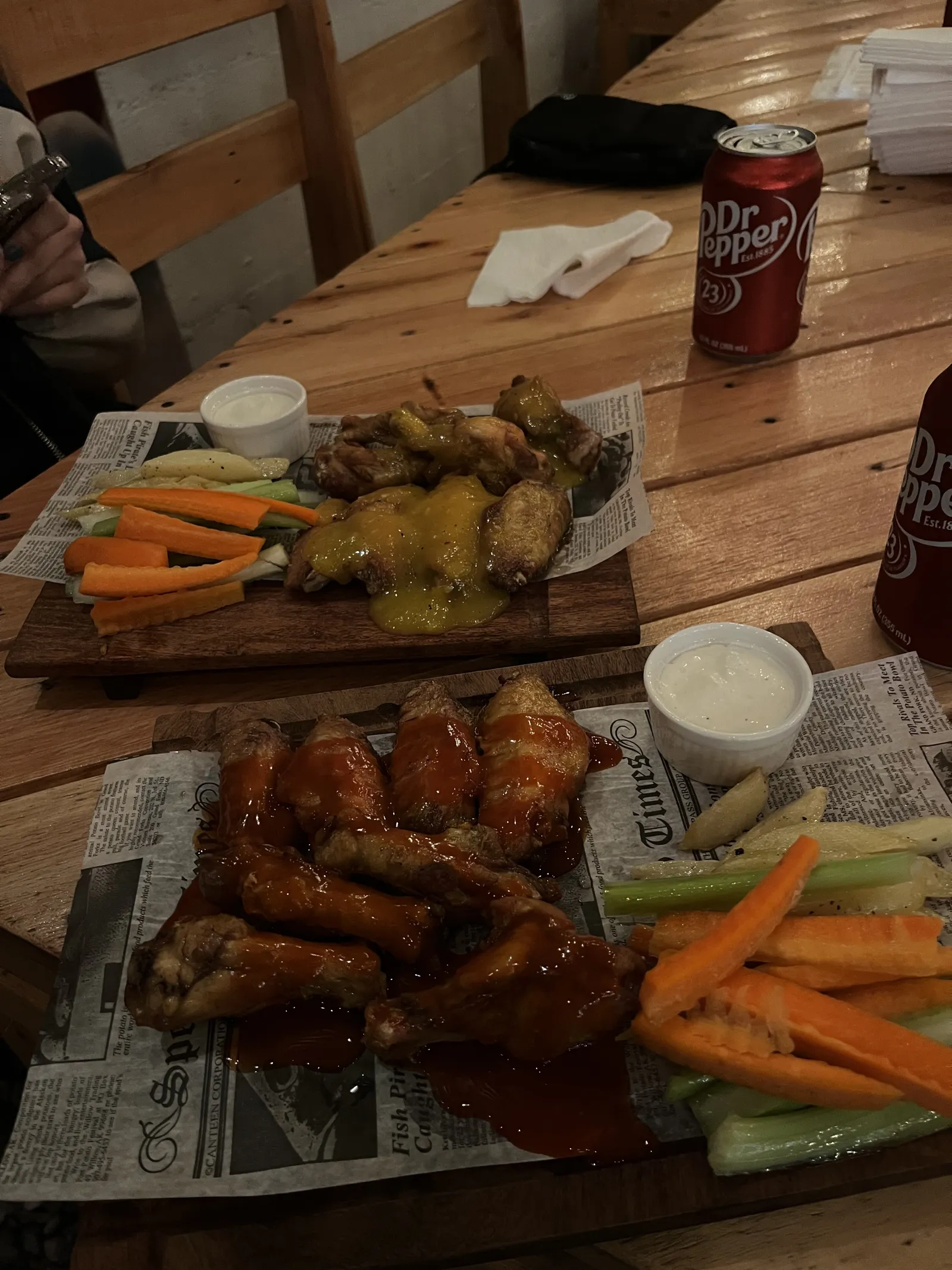 Caprichos Burgers image 9