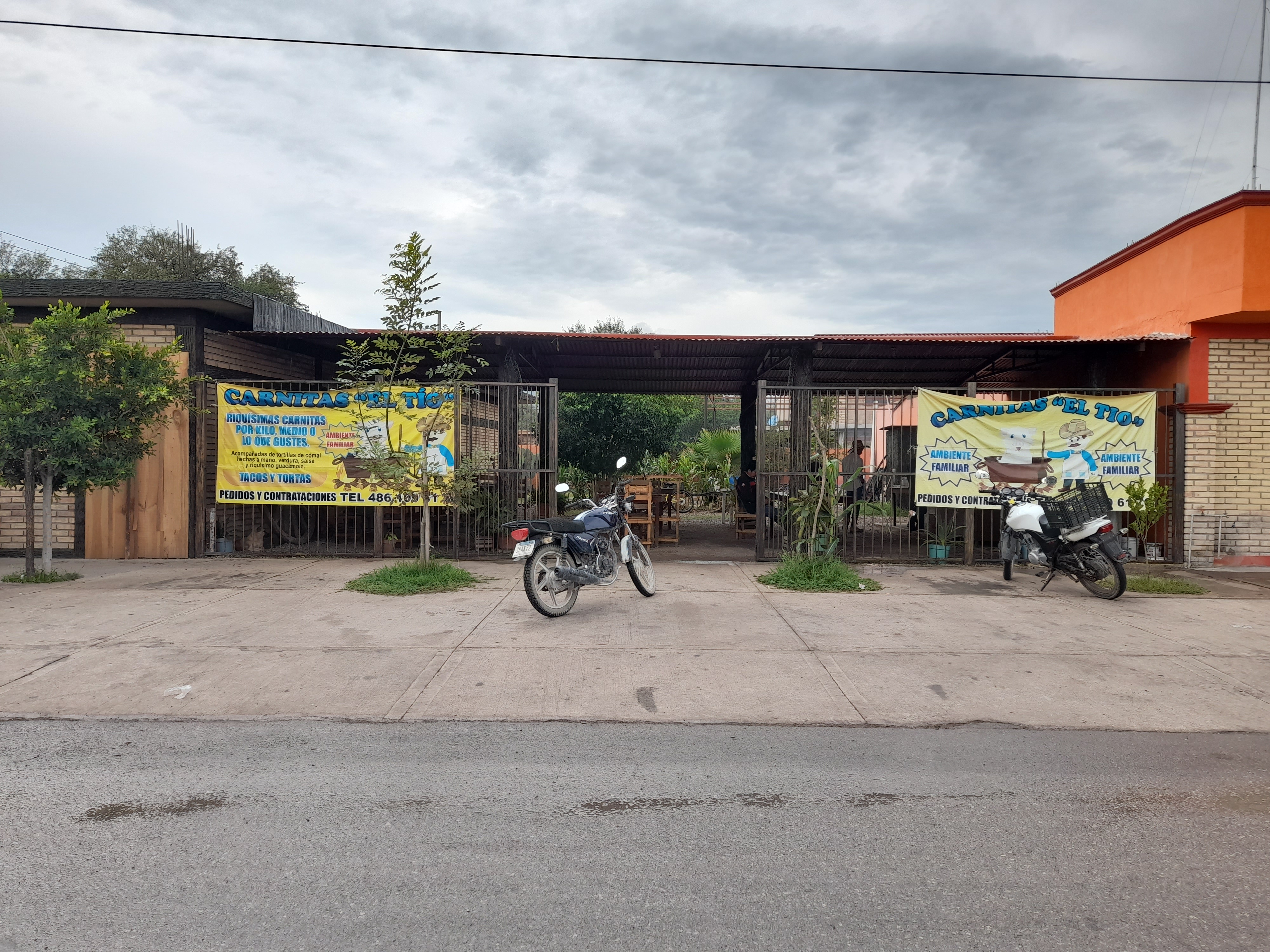 Carnitas "El Tio" image 5