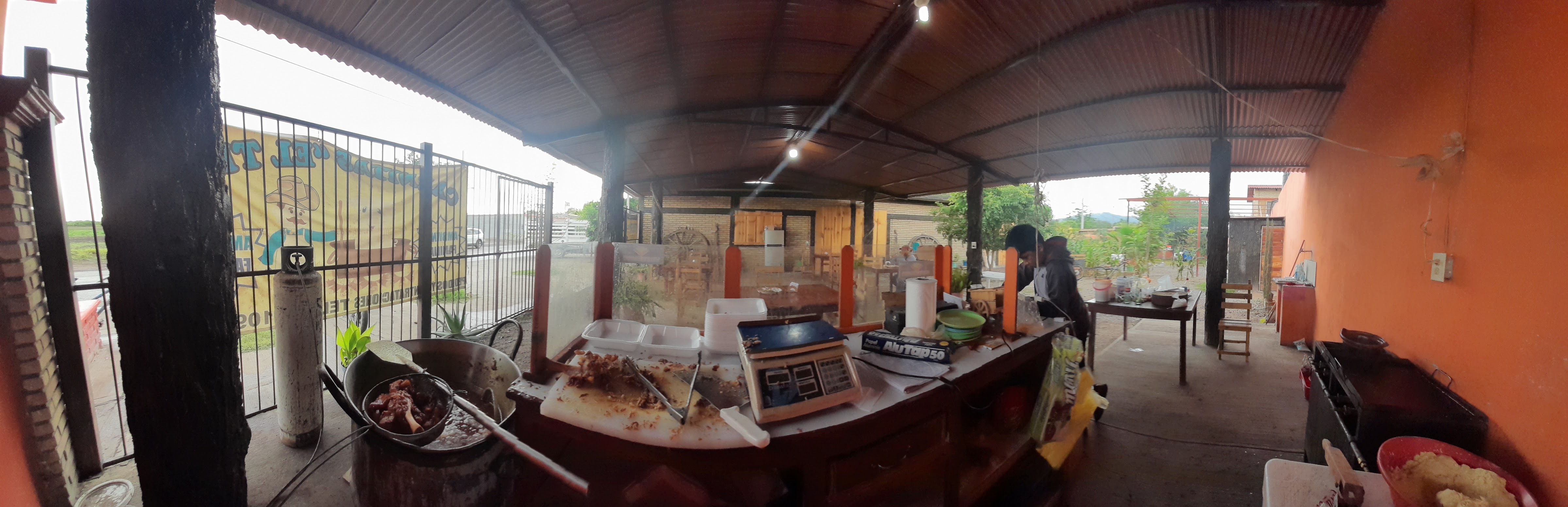 Carnitas "El Tio" image 9