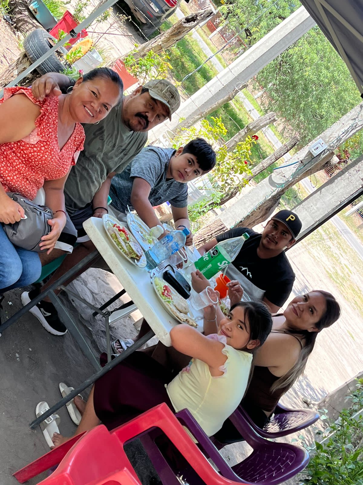 Mi casa es tu casa image 3