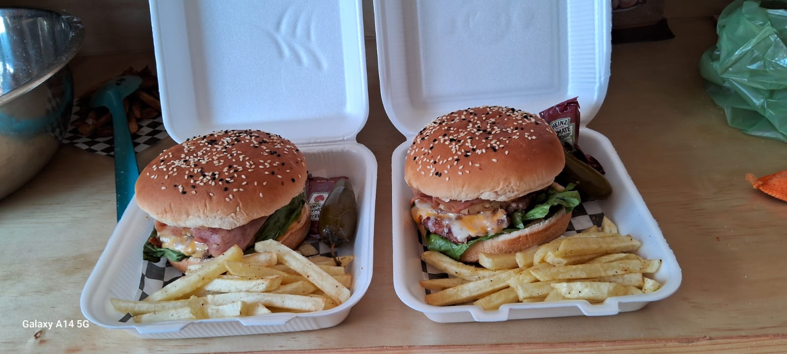 The carbón burguer image 1