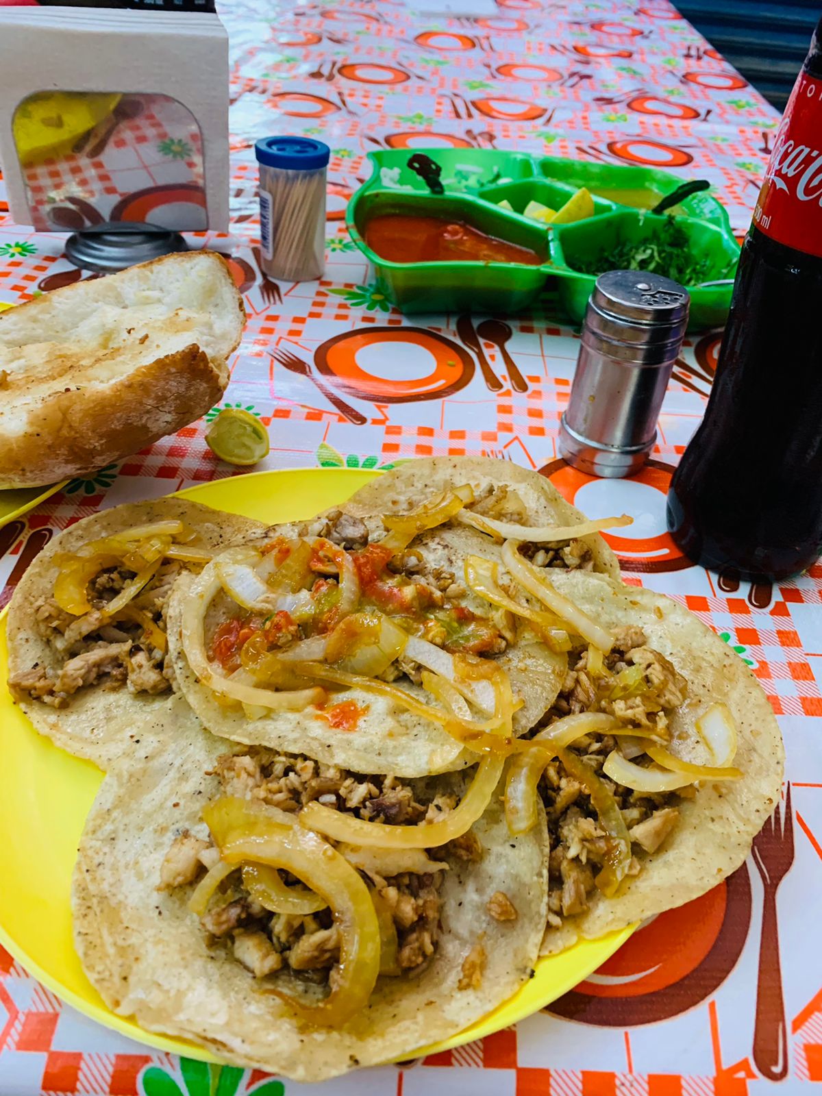 Taquería "Lalin" image 2
