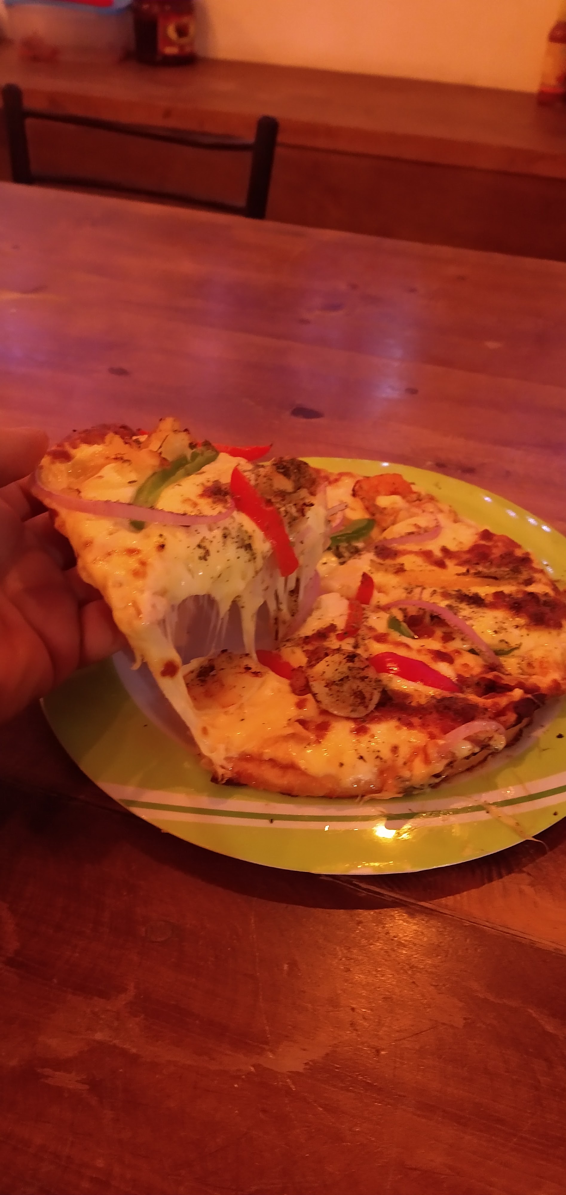 Chicharo's Pizza and Beer image 7