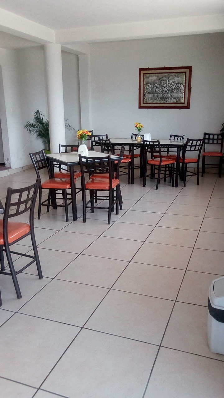 RESTAURANTE LA FLOR DE LOS ANGELES. image 2