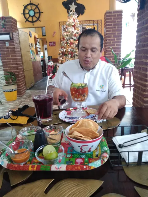 Restaurante y Mariscos YAYOS image 8