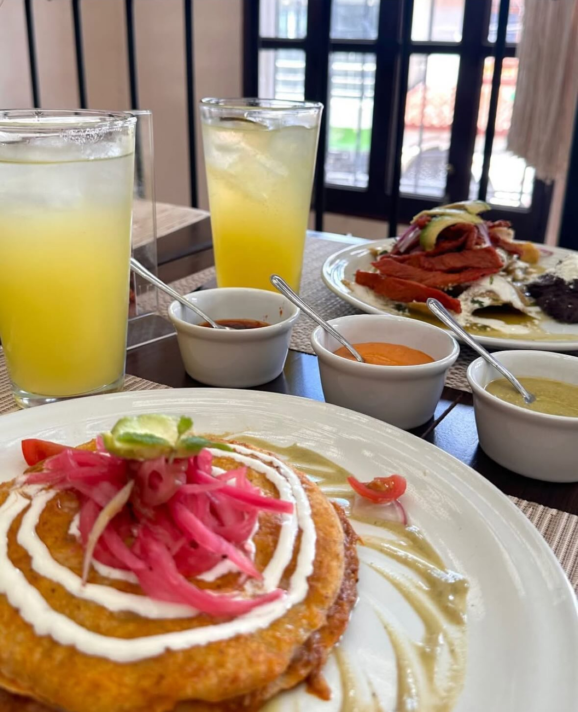 Axmole Restaurante image 8