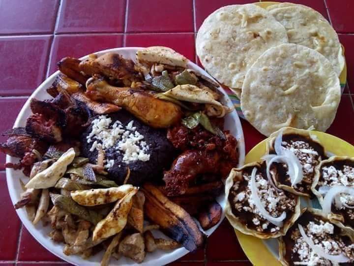 RESTAURANT "MI CASA" image 1