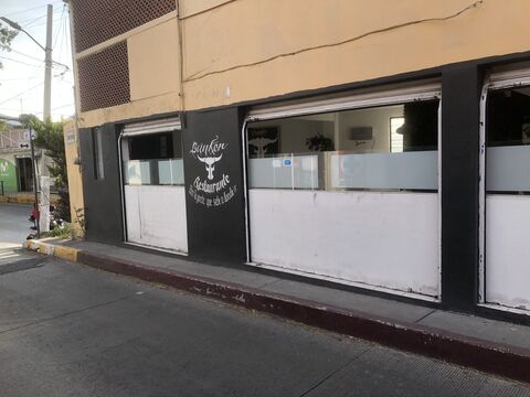 Bunker Restaurante & Bar image 1