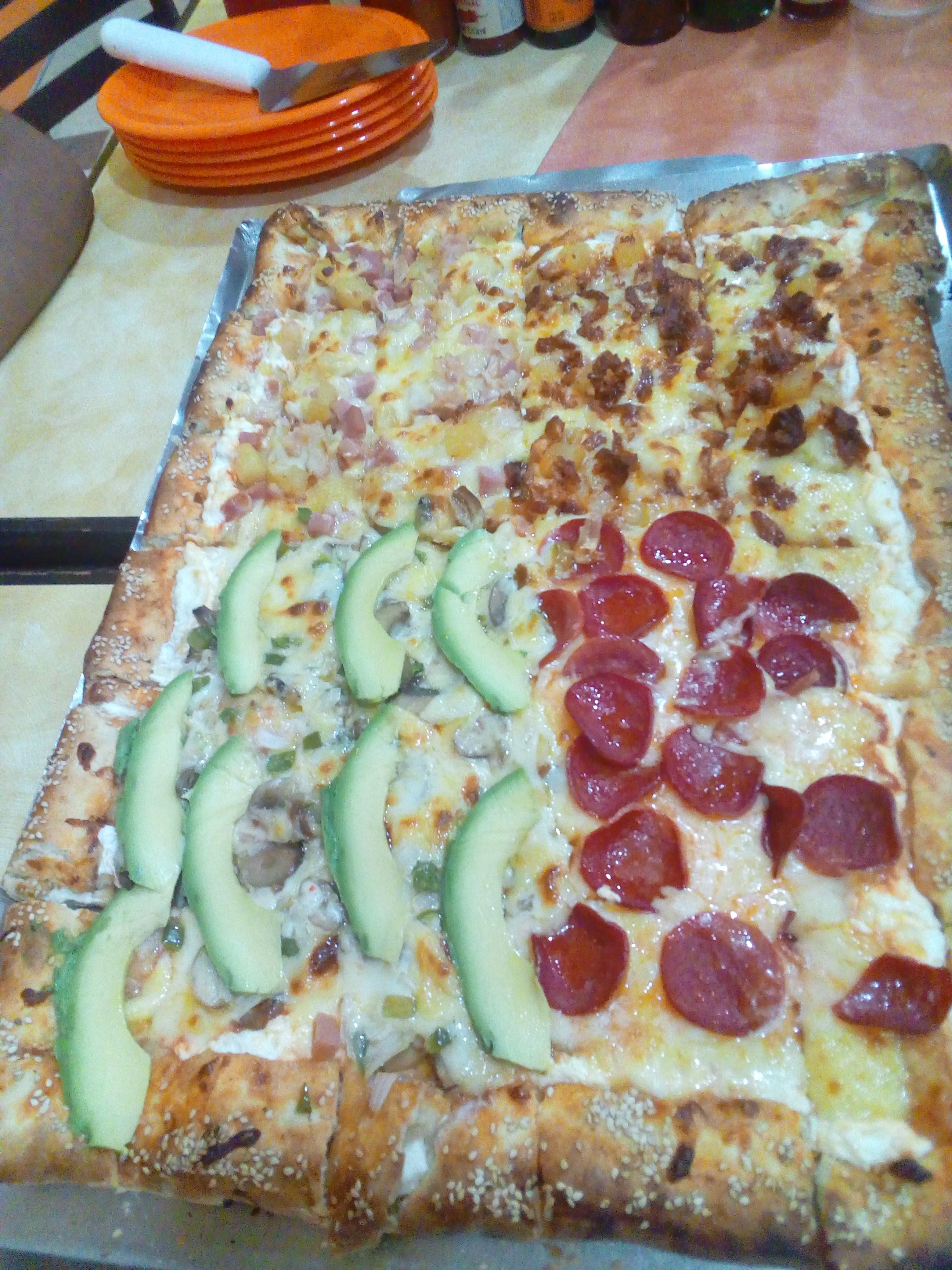 Mana pizza chiltepec image 4