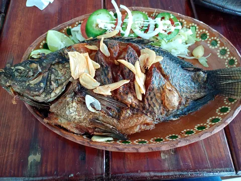 Mariscos EL PARI image 2