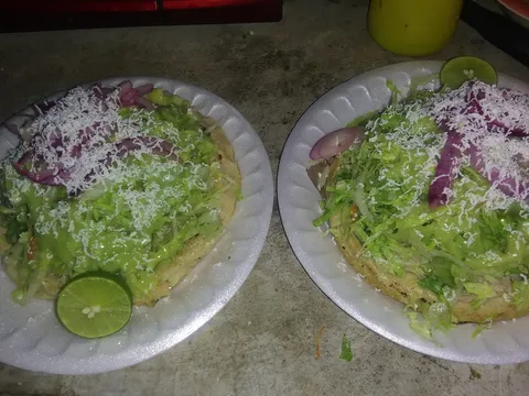 Cenaduria image 2
