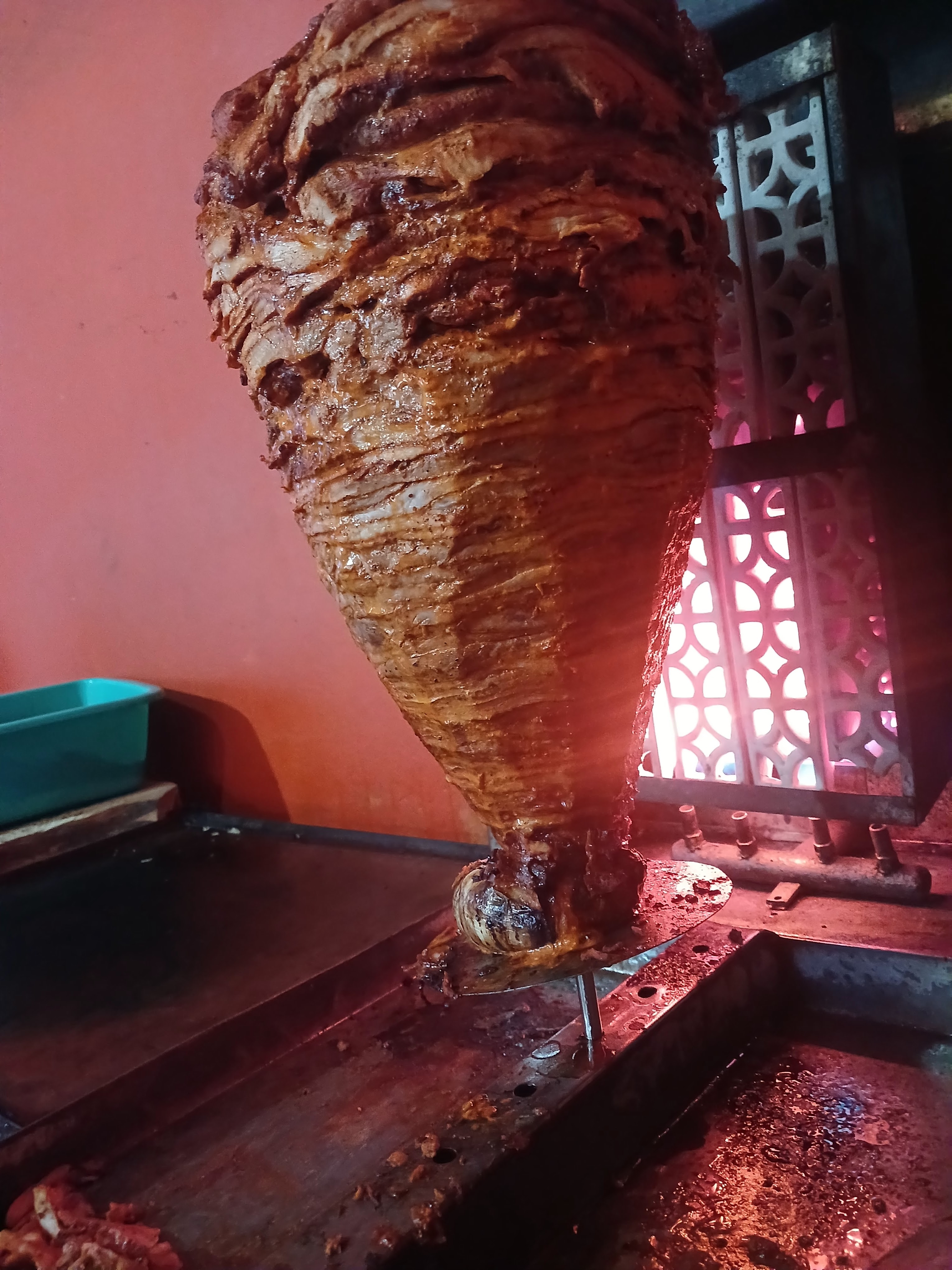 Taquería "HERNÁNDEZ" image 3