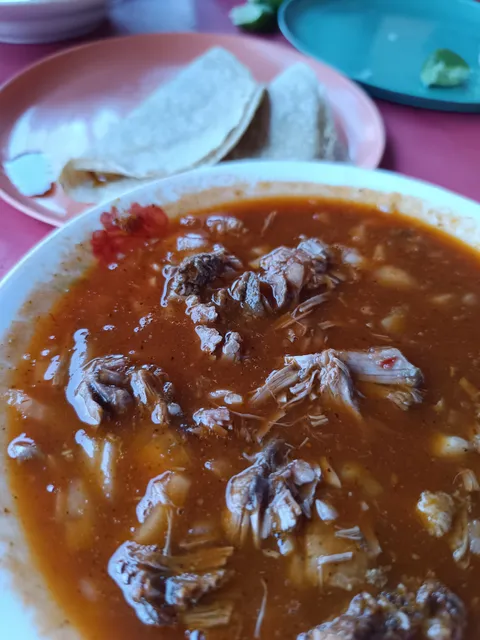 Birrieria "El Tartamudo" image 2