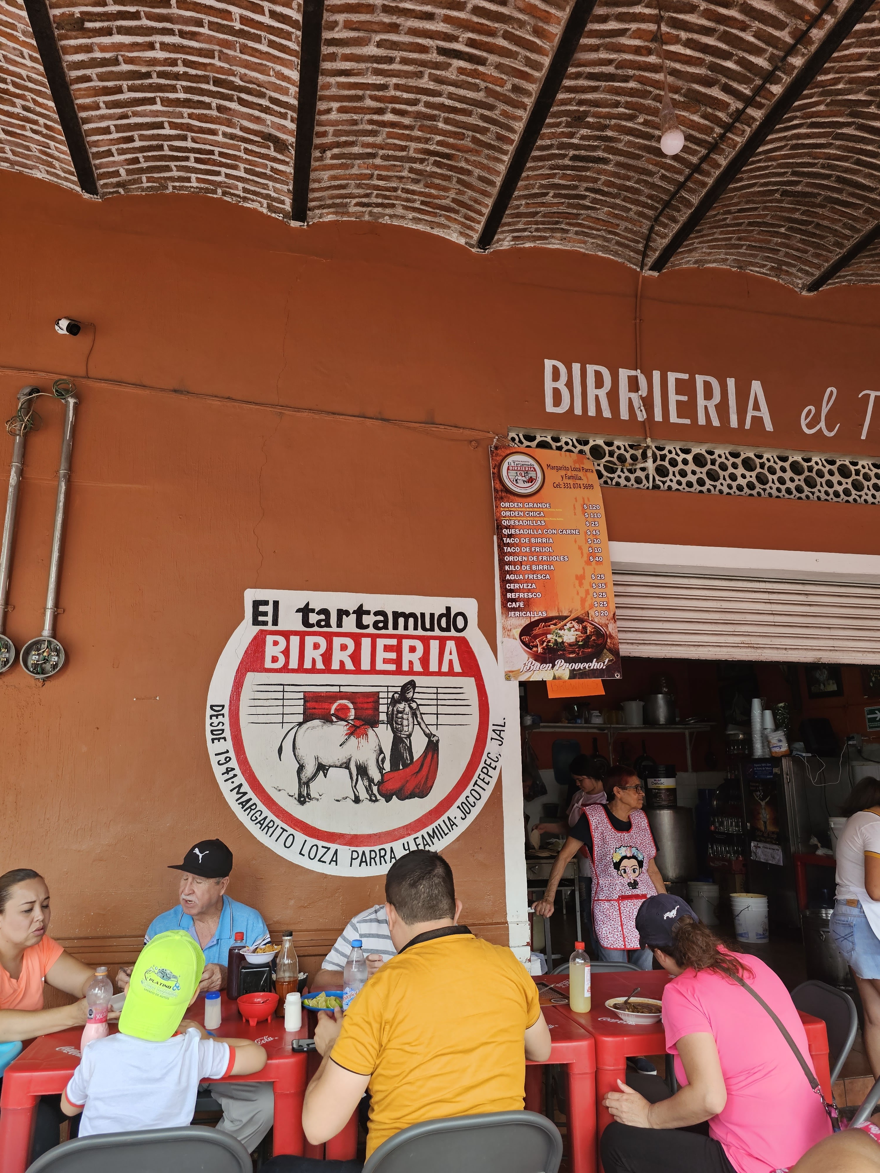 Birrieria "El Tartamudo" image 3