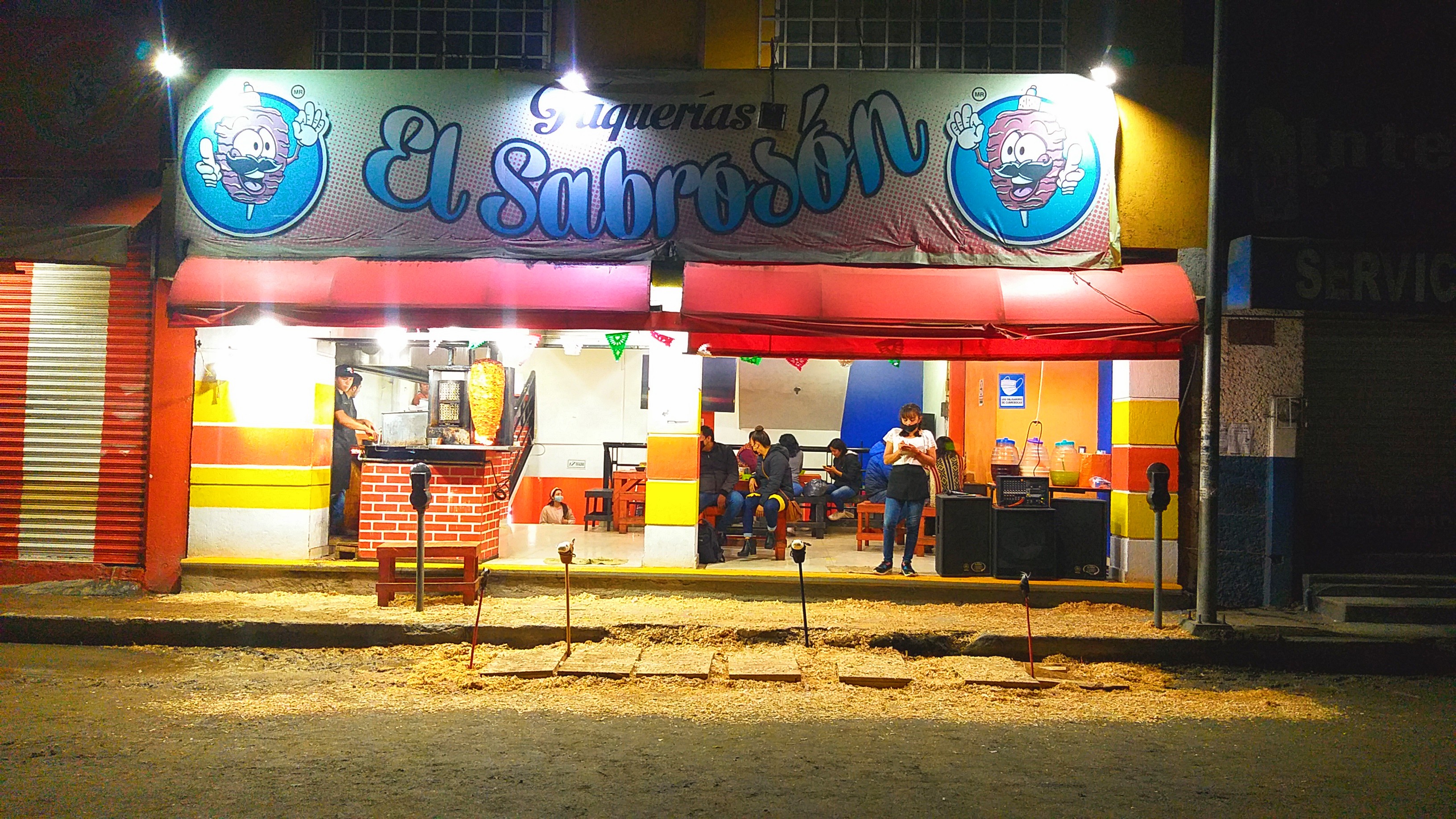 Taquerías "El Sabrosón" image 1