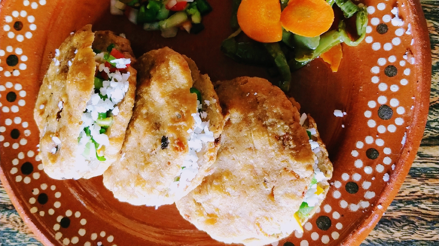 Carnitas Almanza image 2