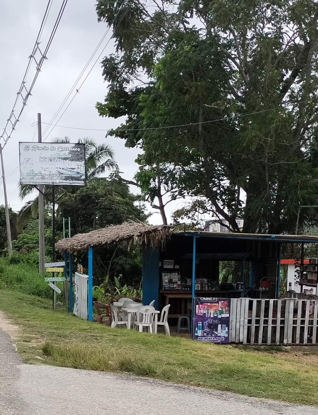 Tegogolos & Mariscos El Rincon De Catemaco image 3