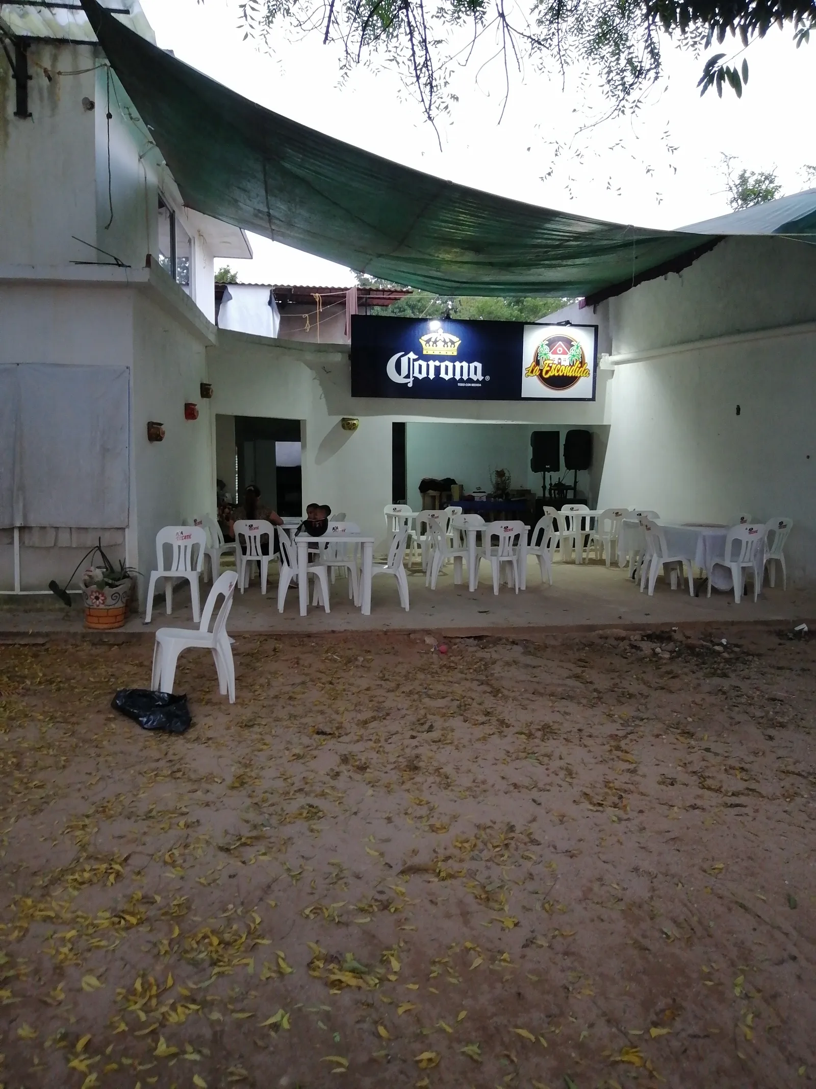 La escondida image 2