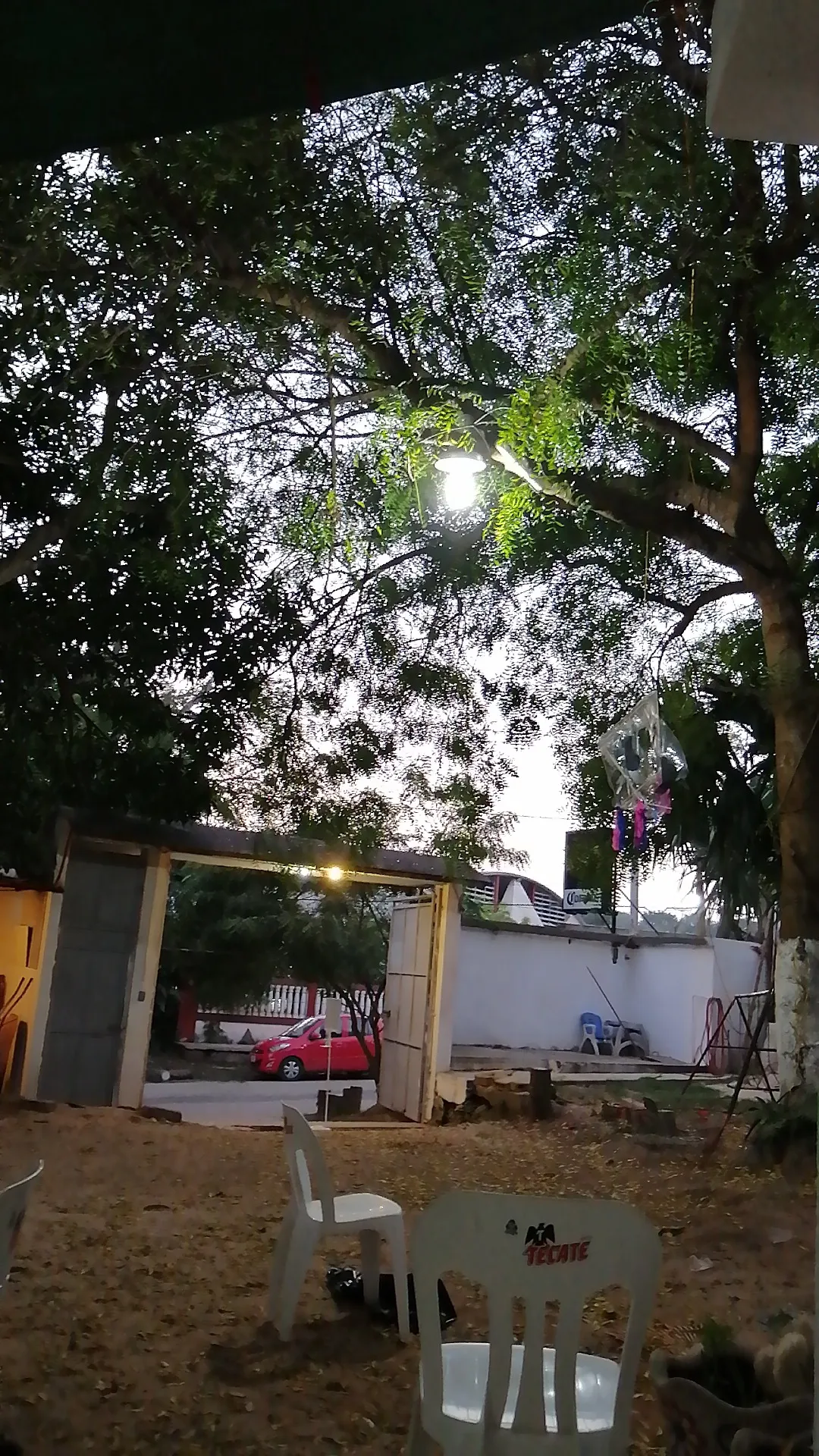 La escondida image 3