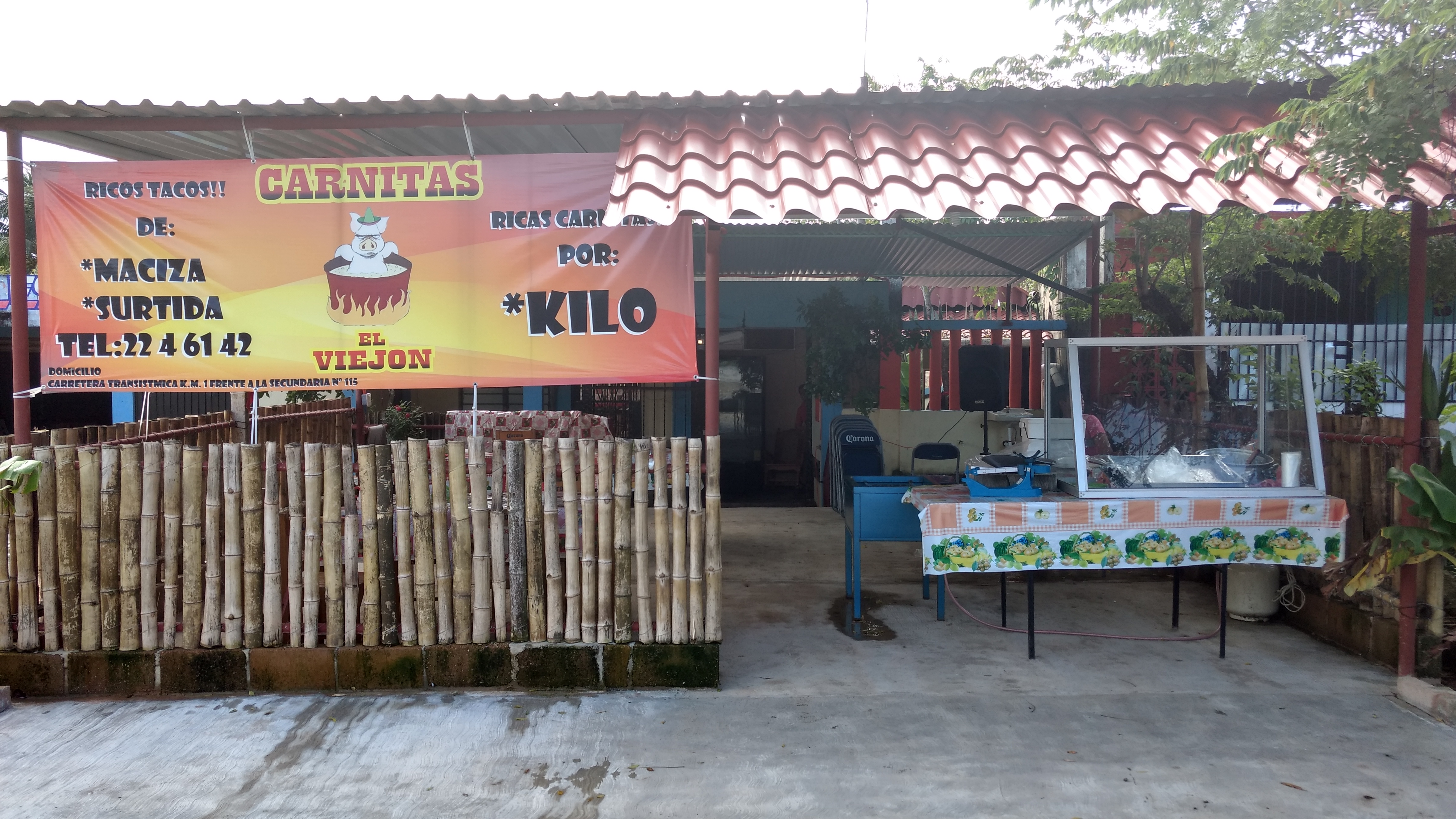 Carnitas "El Viejon" image 2