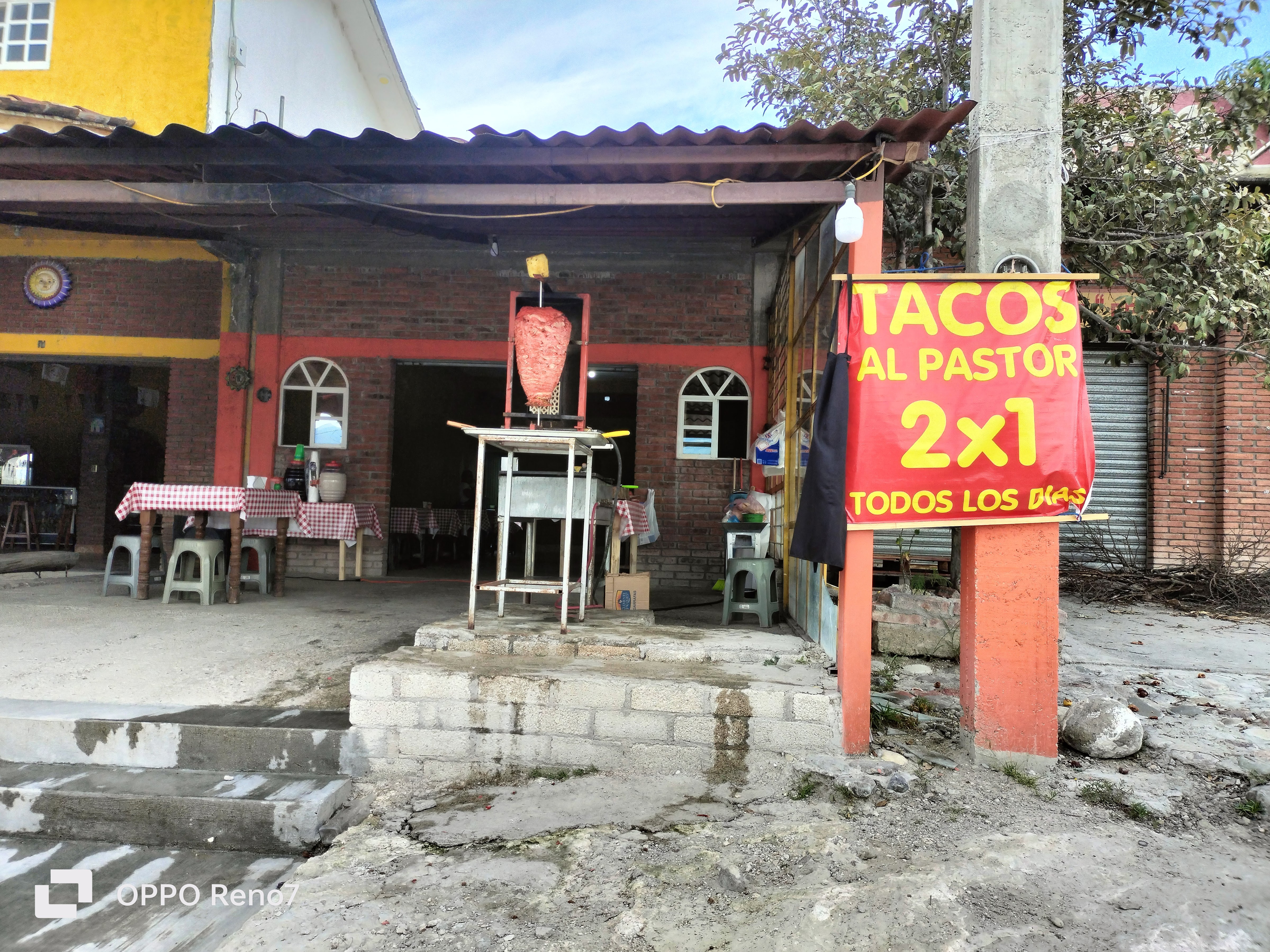 Taquería FOGÓN image 4