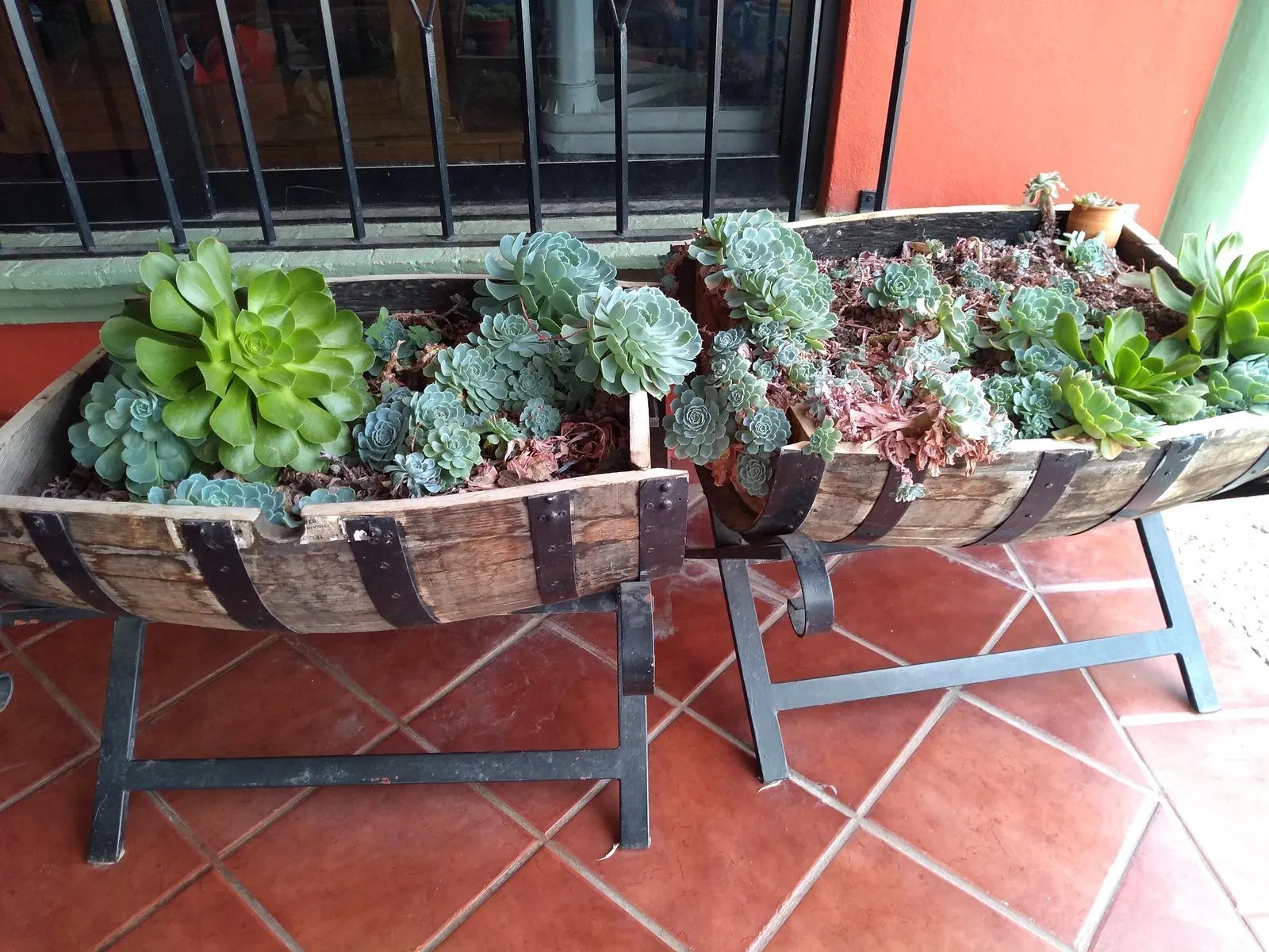 El Famoso Buffet & Mezcaleria image 4