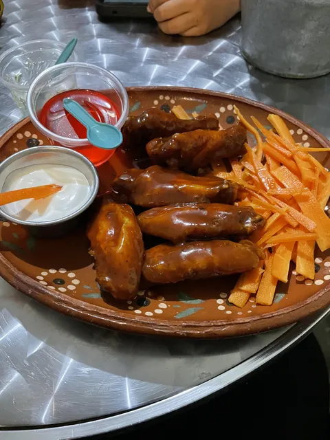Alitas El Copeton image 1