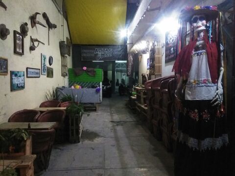 Alitas El Copeton image 2
