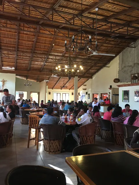 Mariscos Lalos image 1