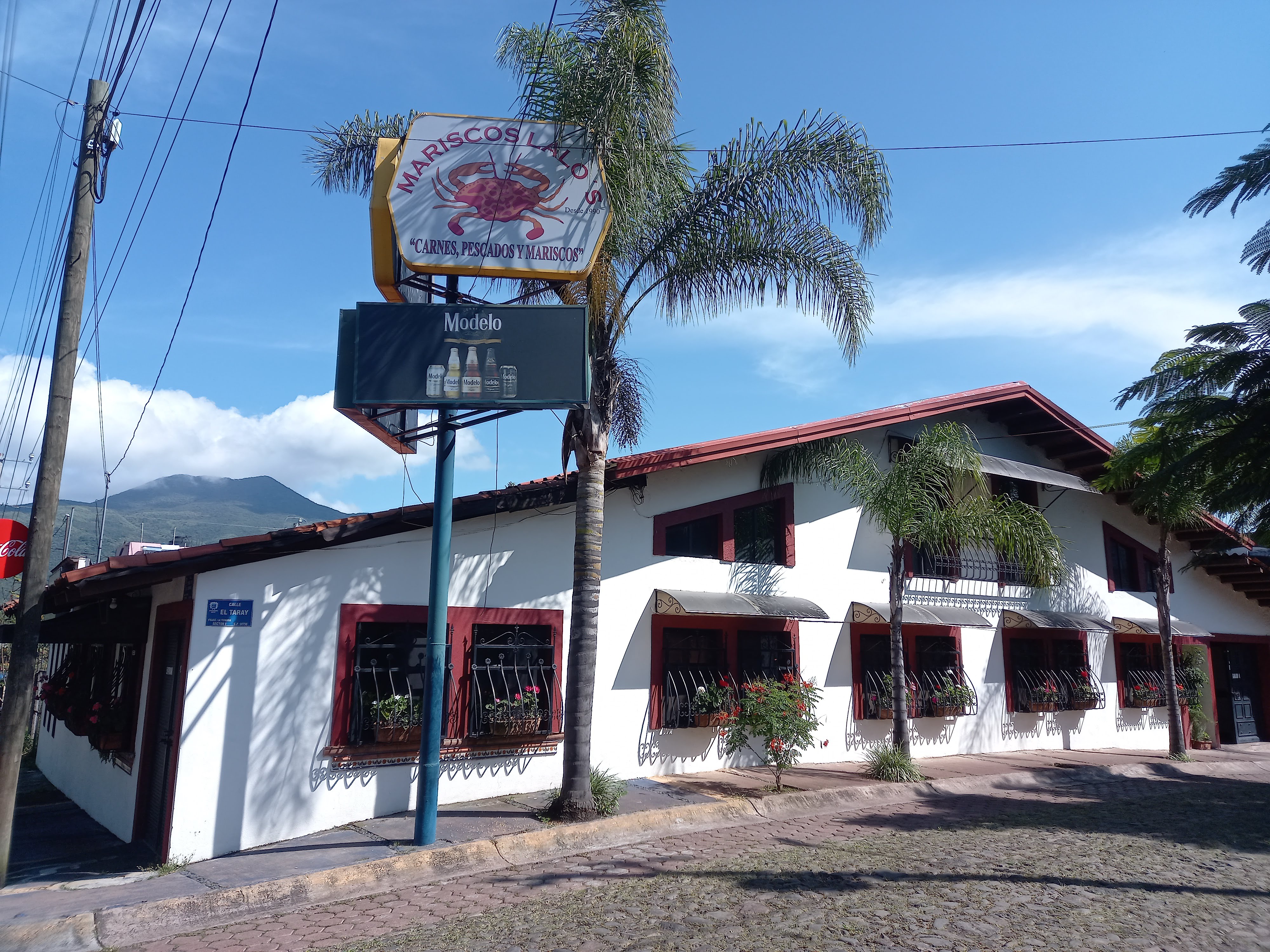 Mariscos Lalos image 9