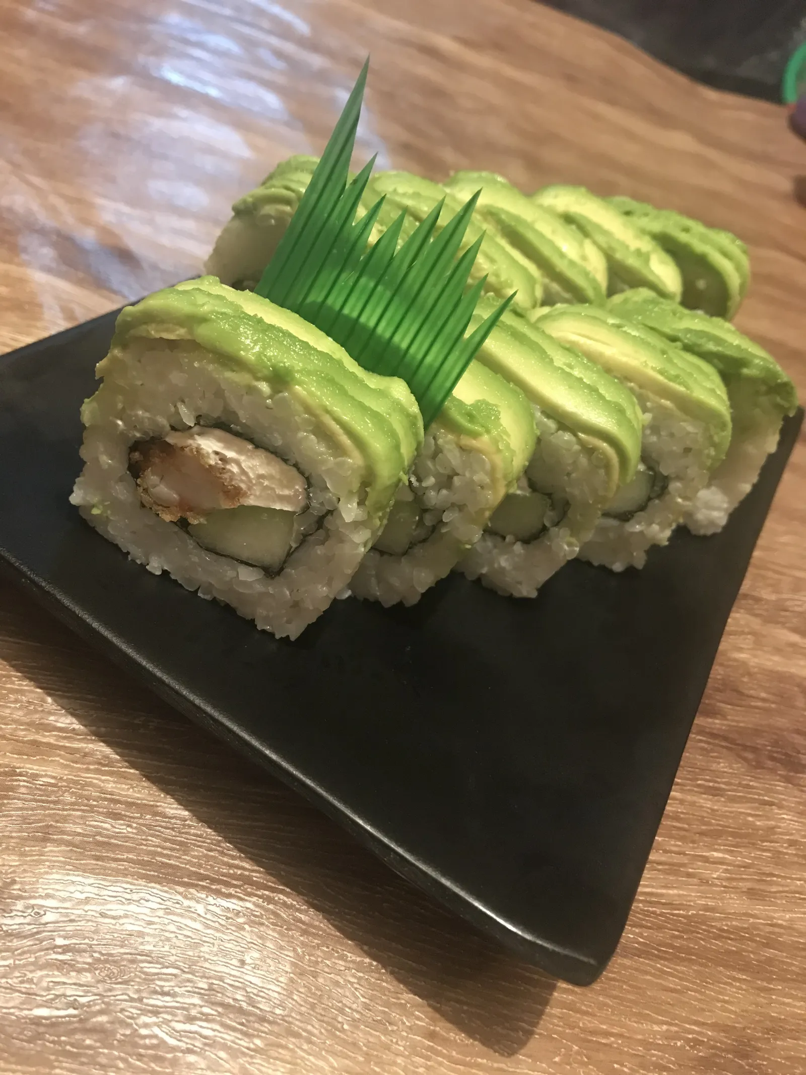 Meraki sushi & wings image 5