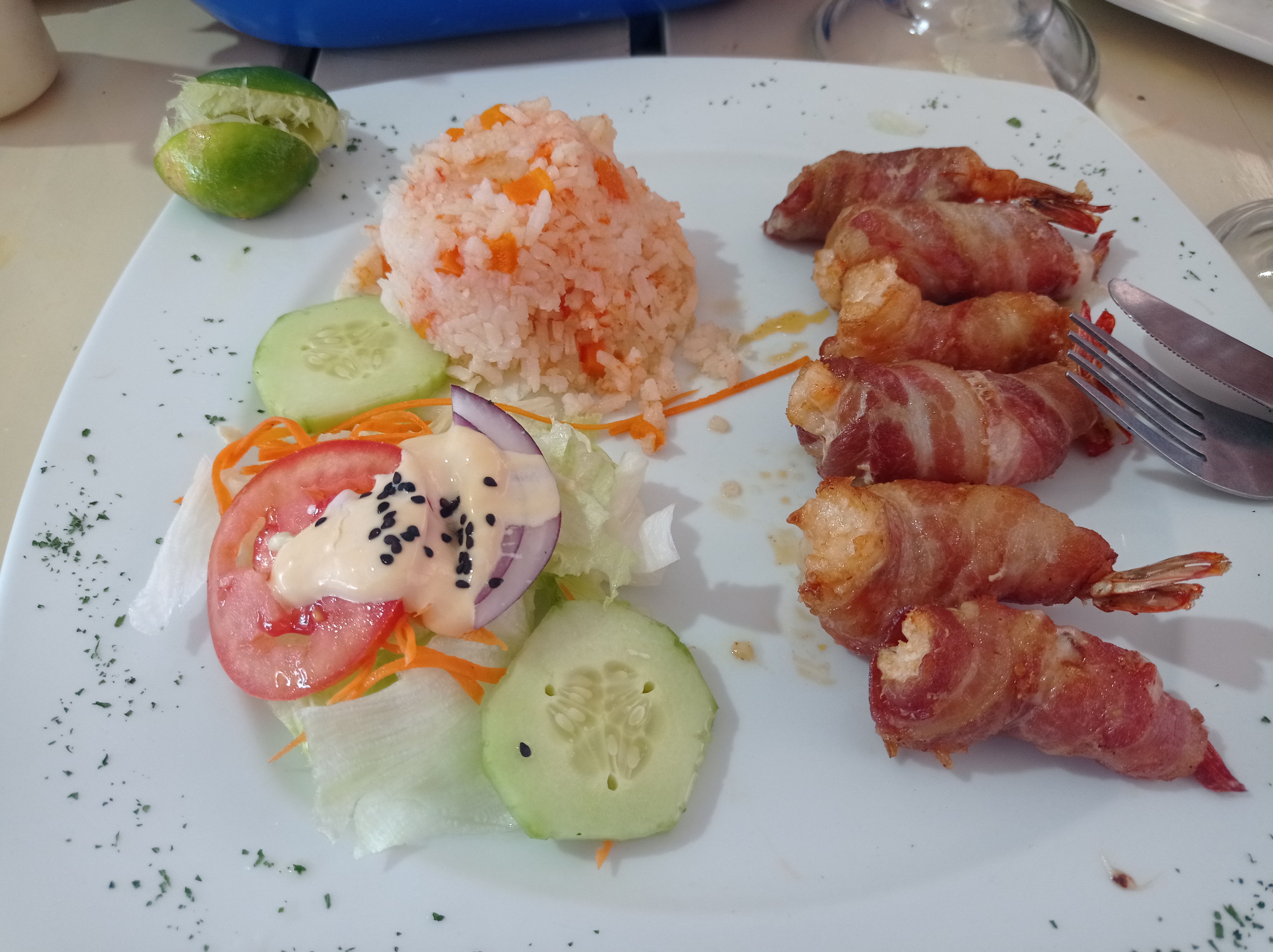 El Sinaloense image 3